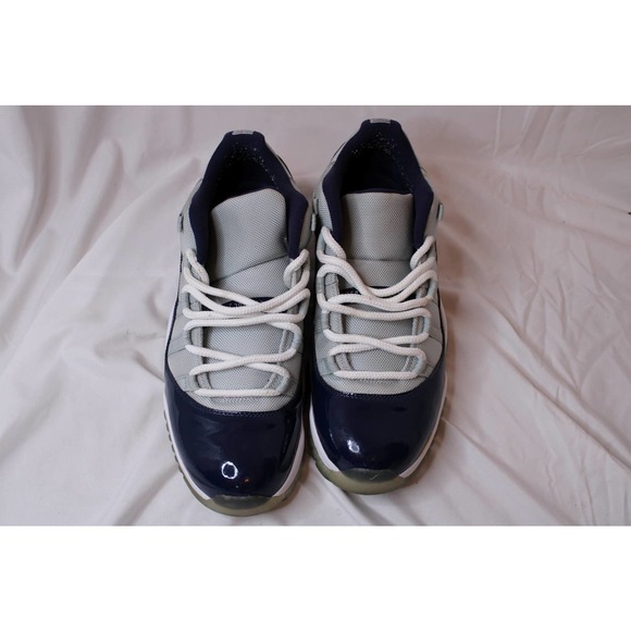 Jordan 11 Low Georgetown - 12 Men display picture 2